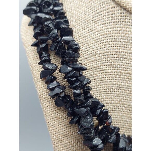 Stone Multi Strand Artisan Statement Necklace &  Earrings Black Chip Stone - Picture 6 of 11